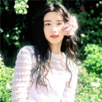 阿齐兹·安萨里:此时此刻